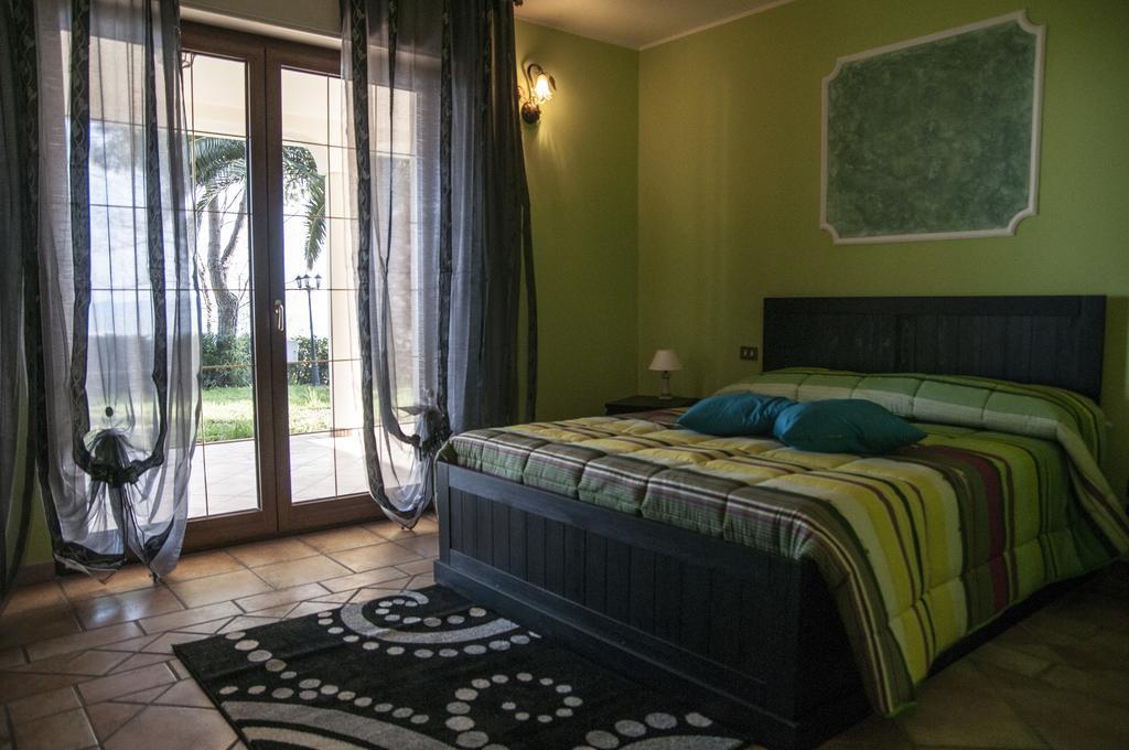 Casale Delle Rose B&B Fattoria Montepagano Zimmer foto